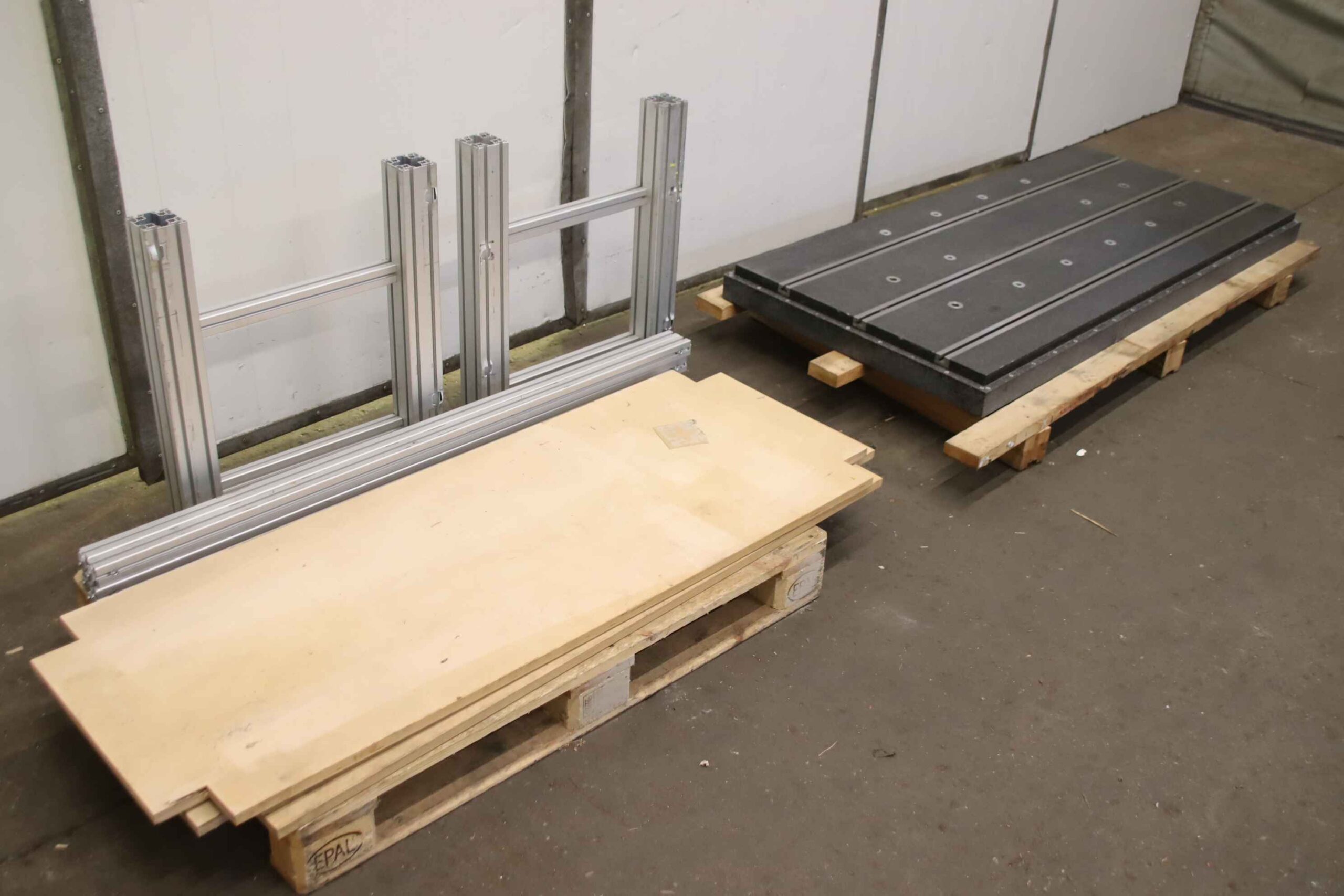 Aufspannplatte mit T Nut von unbekannt - 840 x 1840 mm – Bild 2