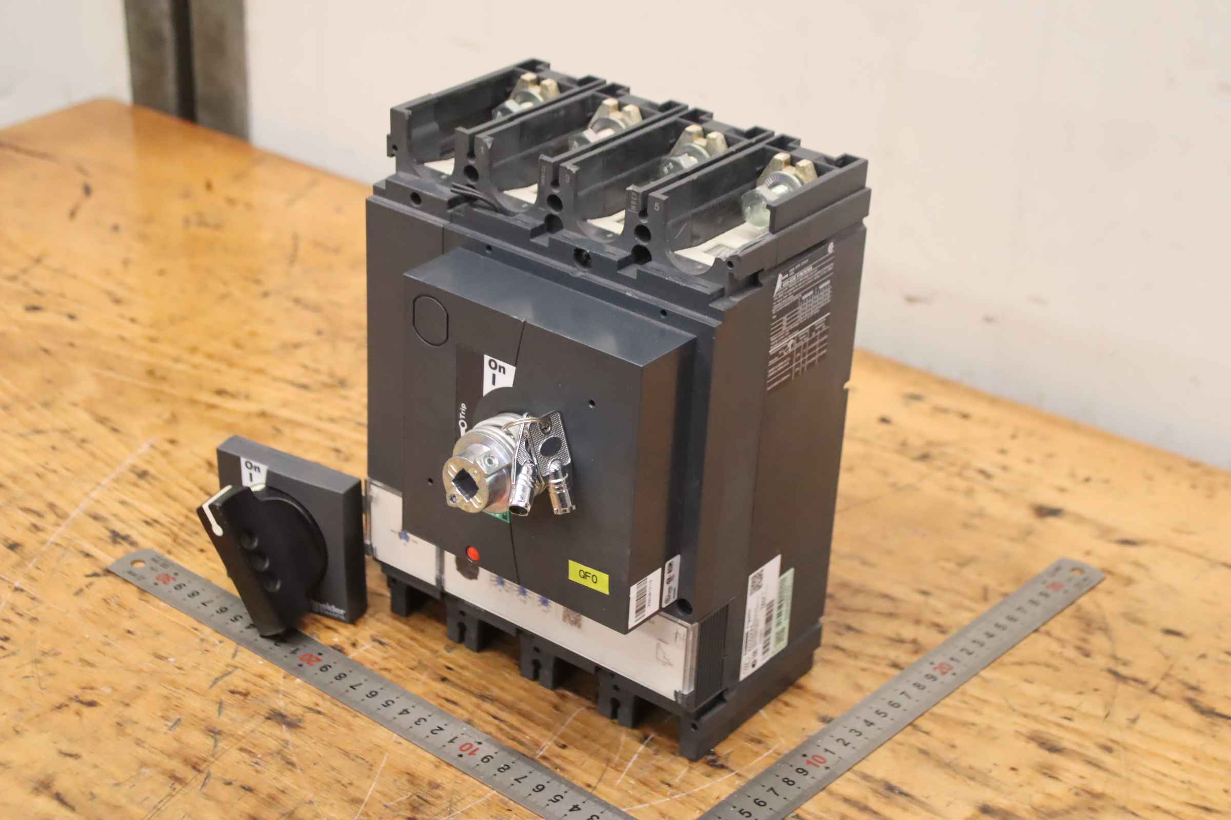 Lasttrennschalter von Schneider Electric - NSX 400-630 F/N/H/NA