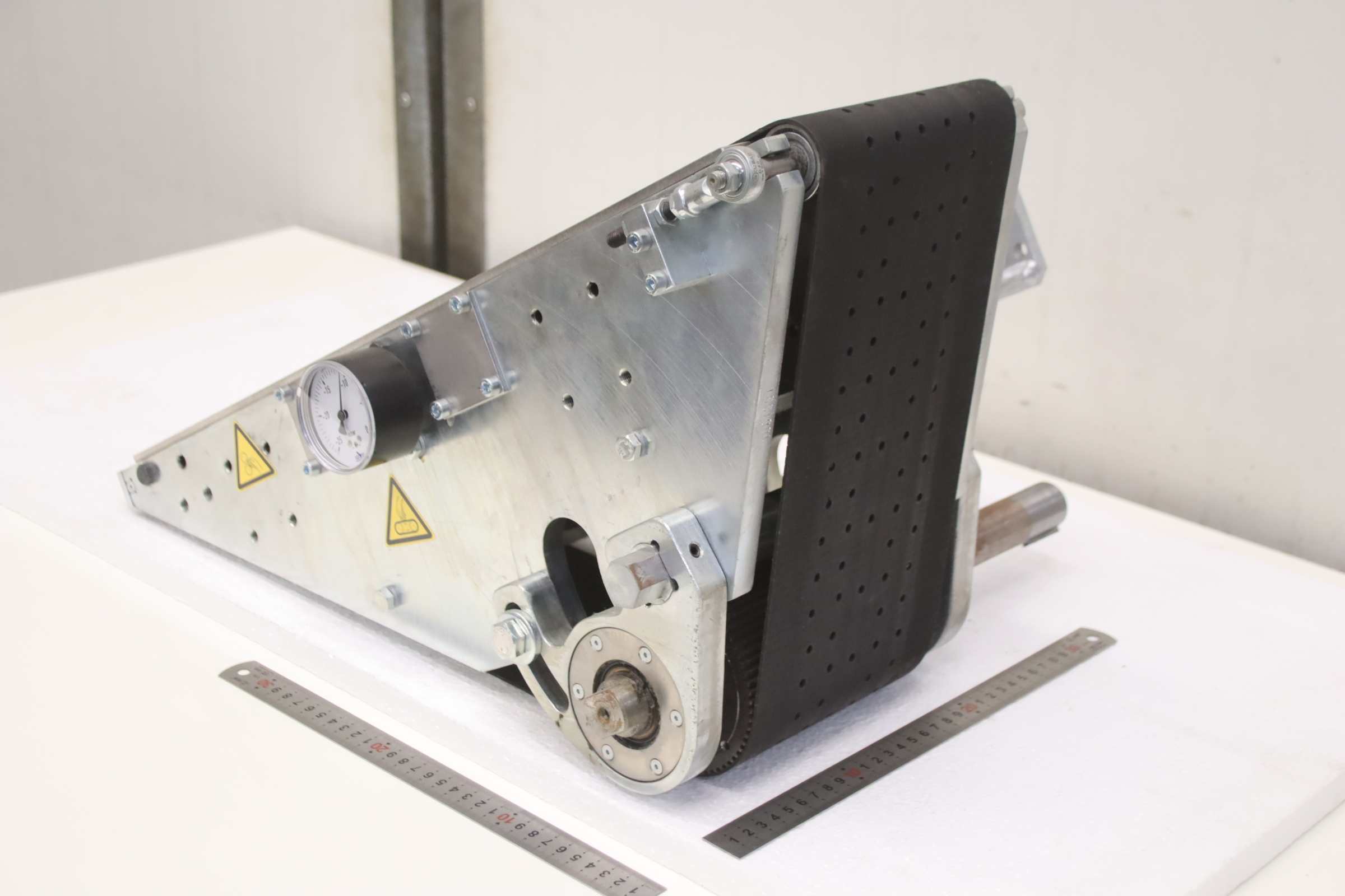 Förderband mit Vakuum-Teilfläche von unbekannt - 150 x 635 mm