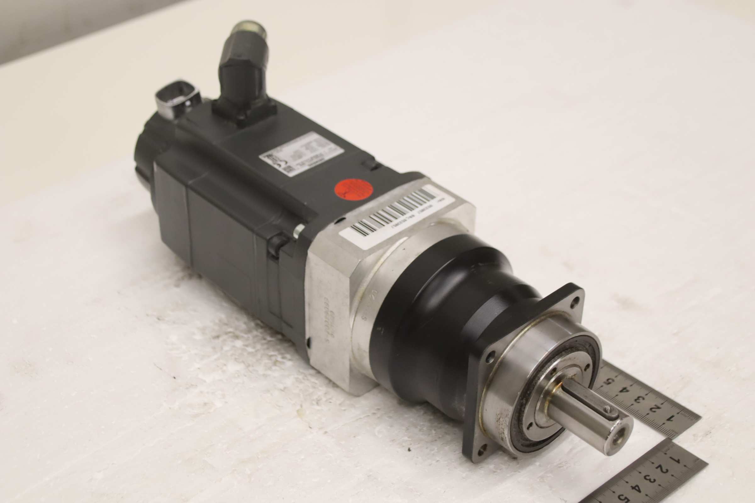 Servo-Getriebemotor von Siemens Wittenstein - 1FK7042-2AF71-1RG0 SP 075S-MC1-4 – Bild 2