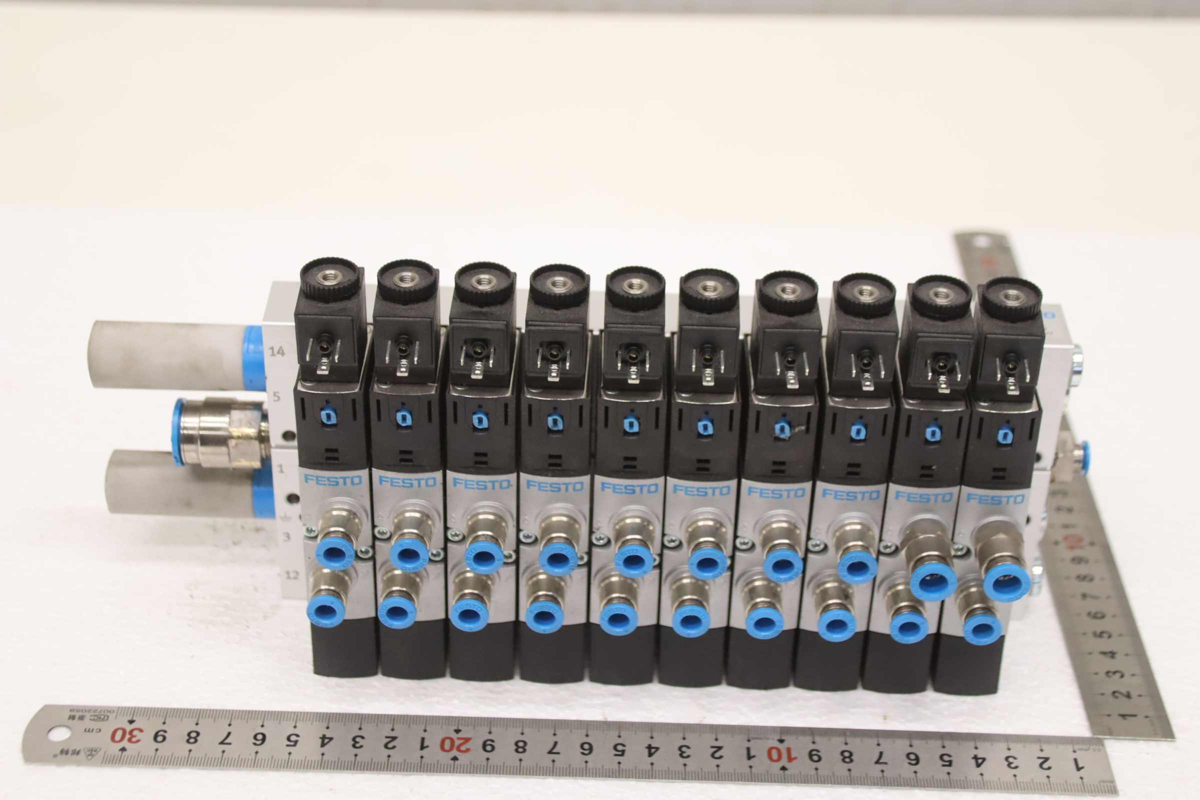 Ventilinsel von Festo - VUVS-L20-M52-MD-G18-F7 – Bild 3