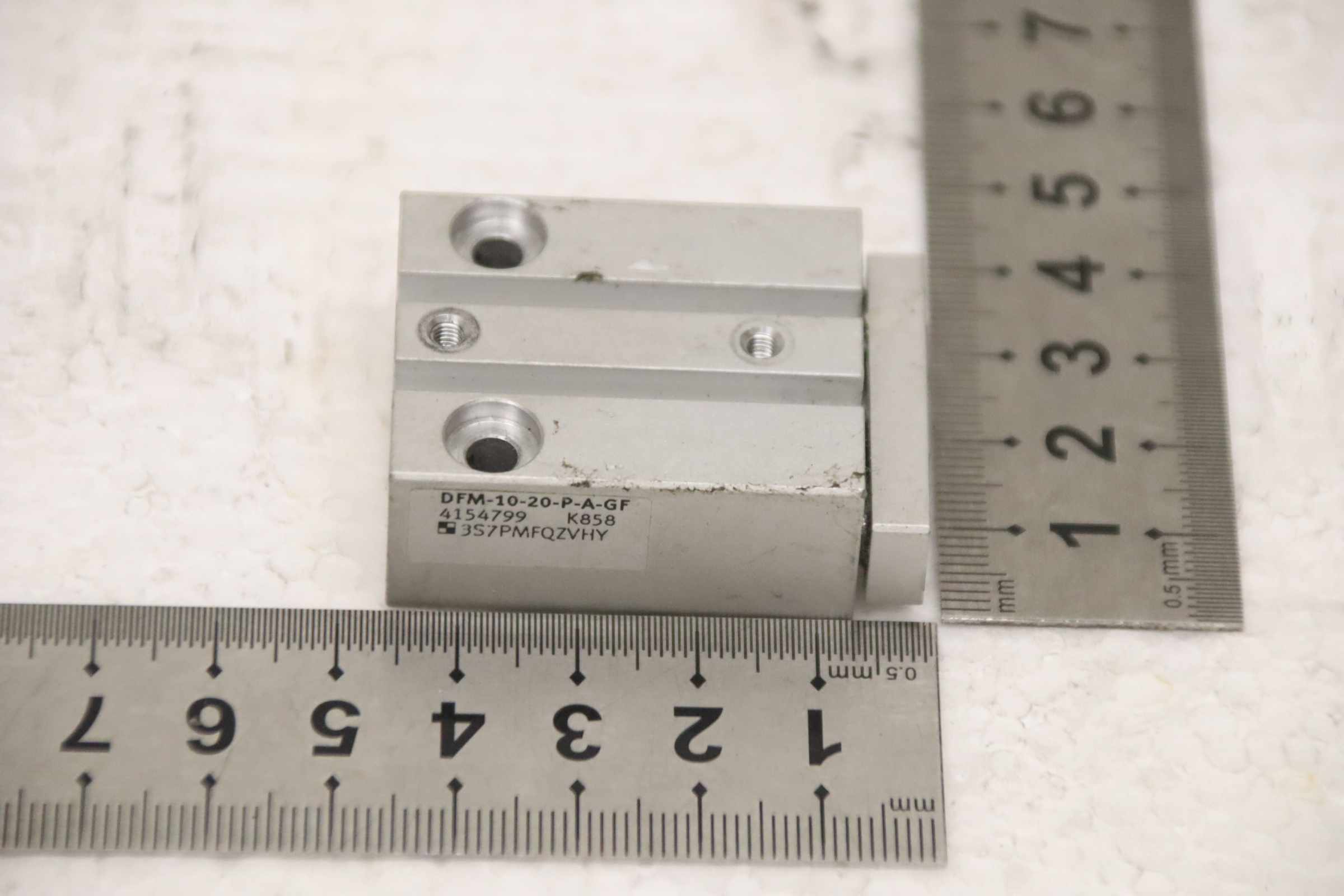 Führungszylinder von Festo - DFM-10-20-P-A-GF 4154799 – Bild 5