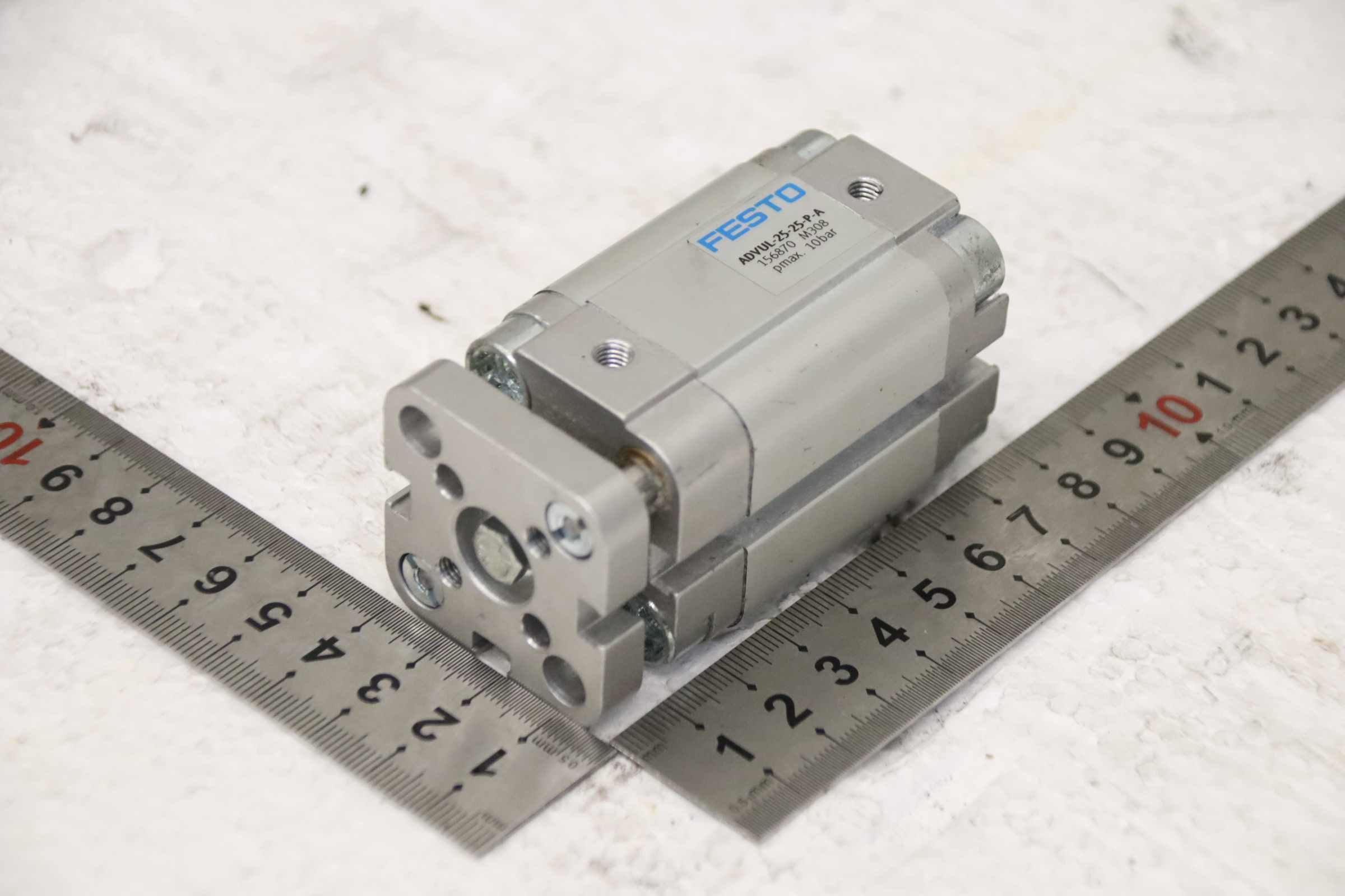 Kompaktzylinder von Festo - ADVUL-25-25-P-A Hub 25 mm