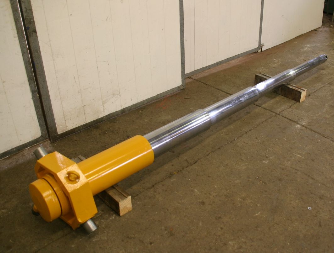 Teleskopzylinder von HUSS - Hub 2170 mm – Bild 2