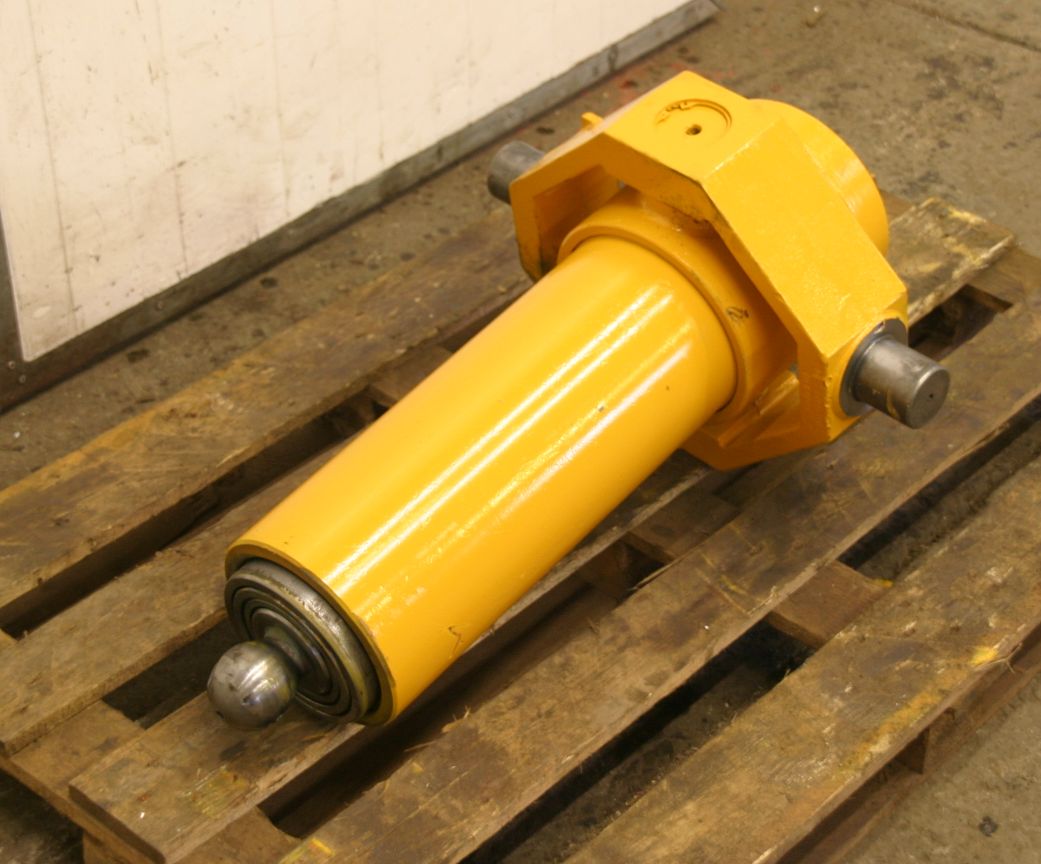 Teleskopzylinder von HUSS - Hub 2170 mm – Bild 6