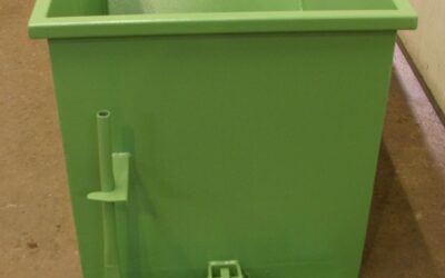 Alternative view of Kippbehälter Neu von Stahl - 0,8 m³