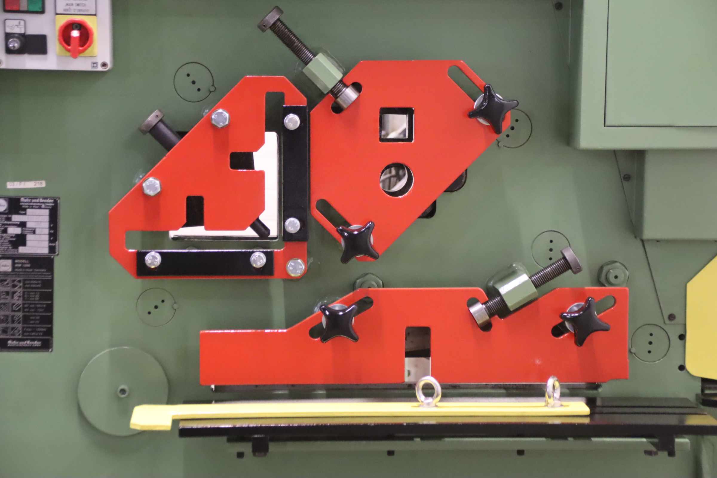 Profilstahlschere Stanze, 5-fach kombiniert von Mubea - HIW 1000 – Bild 14