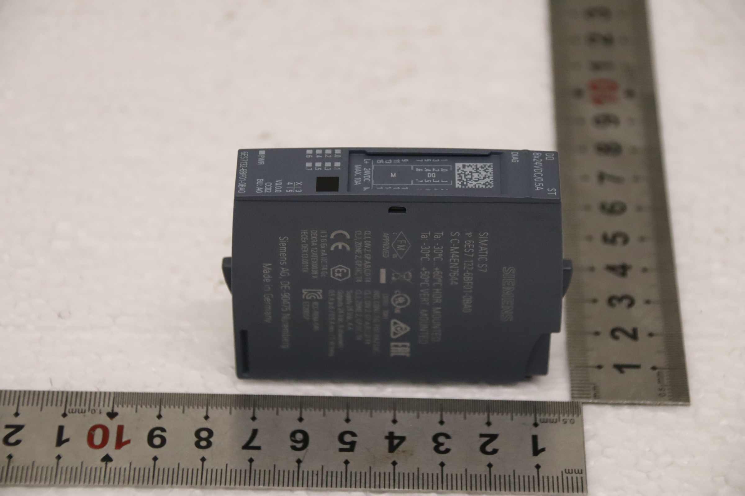 Digitales Ausgangsmodul von Siemens - 6ES7 132-6BF01-0BA0 SIMATIC S7 – Bild 3