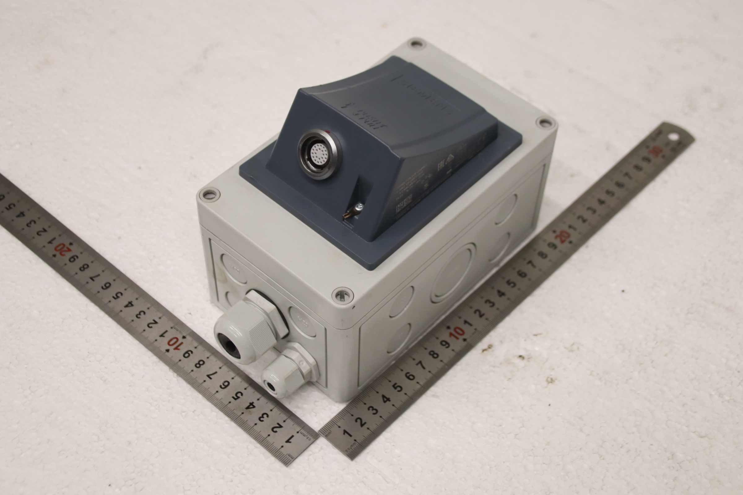 HMI Anschluss-Box von Siemens - 6AV2125-2AE03-0AX0 – Bild 8