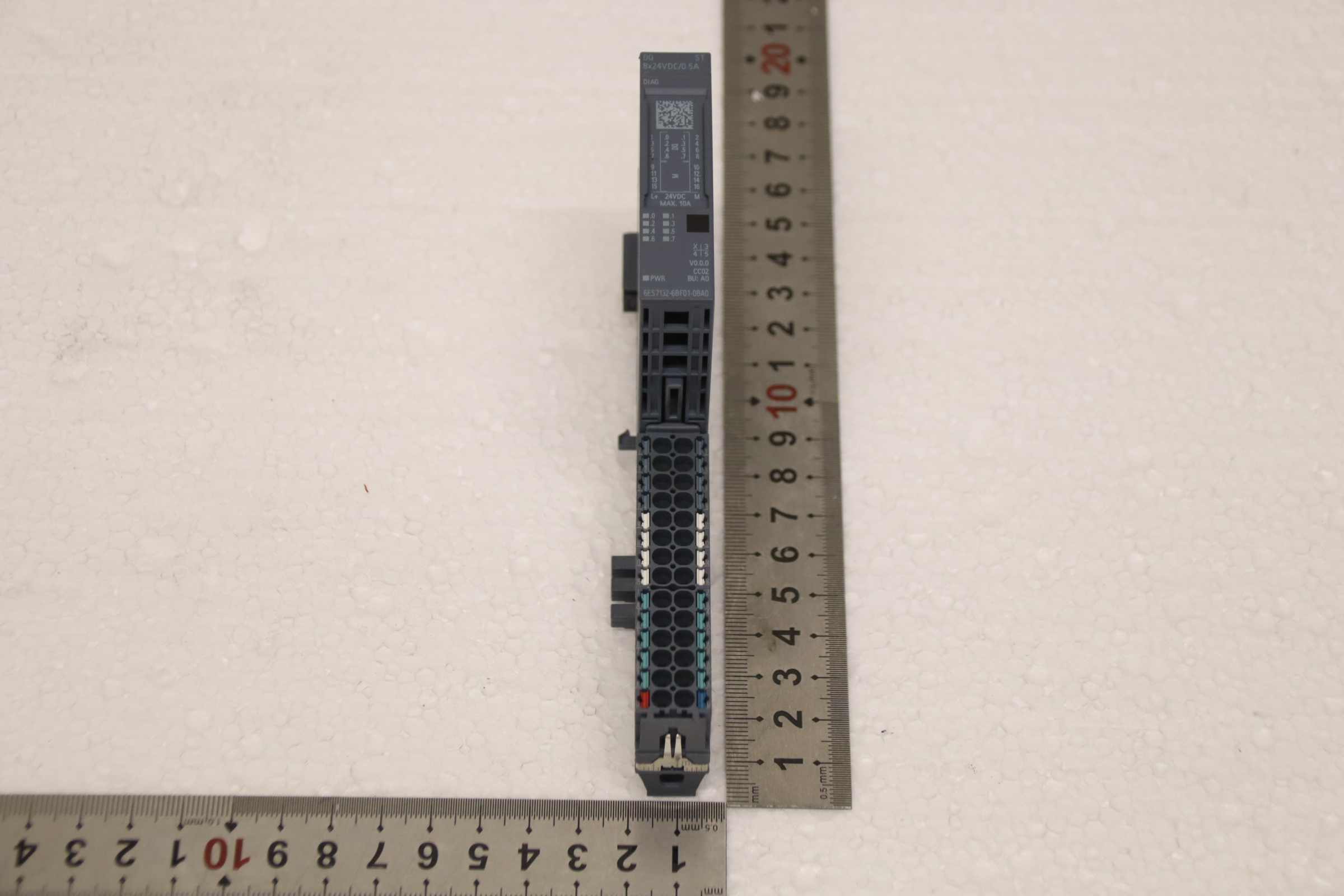 Digitales Ausgangsmodul von Siemens - 6ES7 132-6BF01-0BA0 SIMATIC S7 – Bild 3