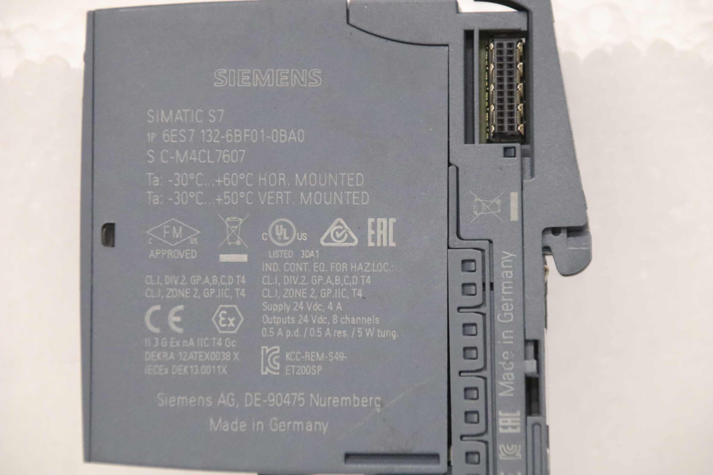 Digitales Ausgangsmodul von Siemens - 6ES7 132-6BF01-0BA0 SIMATIC S7 – Bild 4