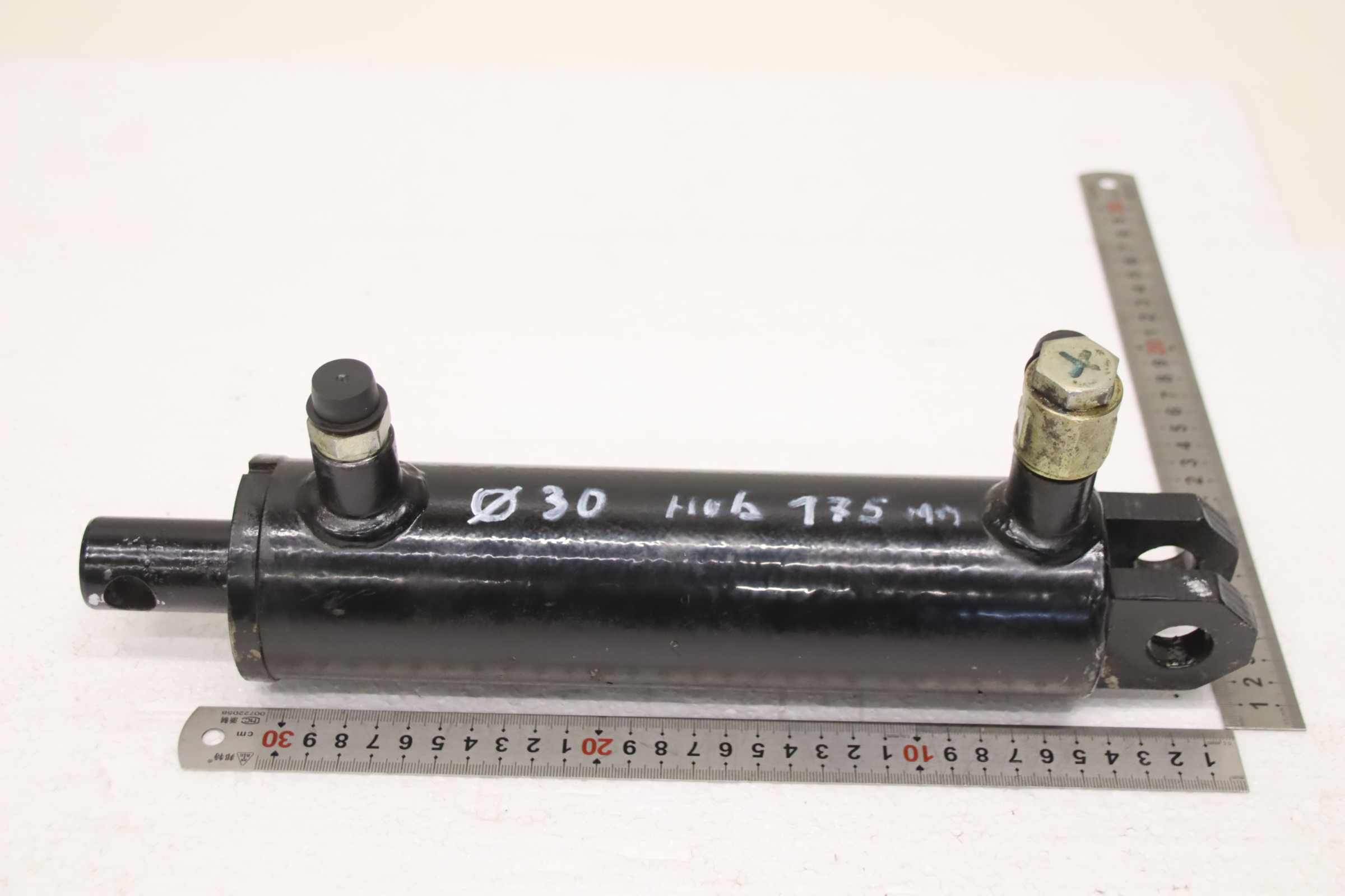 Hydraulikzylinder von unbekannt - Hub 175 mm – Bild 3