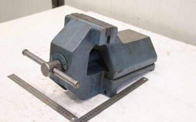 Bankschraubstock 150 mm von ZS - Spannweite 215 mm