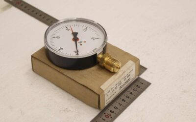 Alternative view of Manometer 0-25 bar von Wika - 111.10.100  25 bar