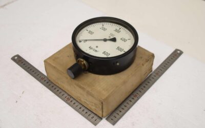 Manometer 0-600 bar / 0-600 kp/cm² von TGL - 1/BS 20/2 160Ø