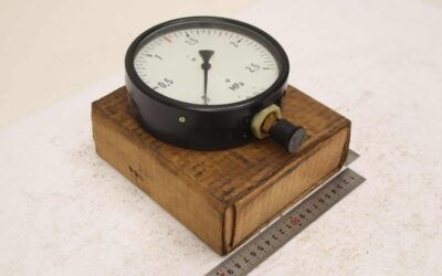 Alternative view of Manometer 0-25 bar / 0-2,5 MPa von TGL - Ø 150 mm