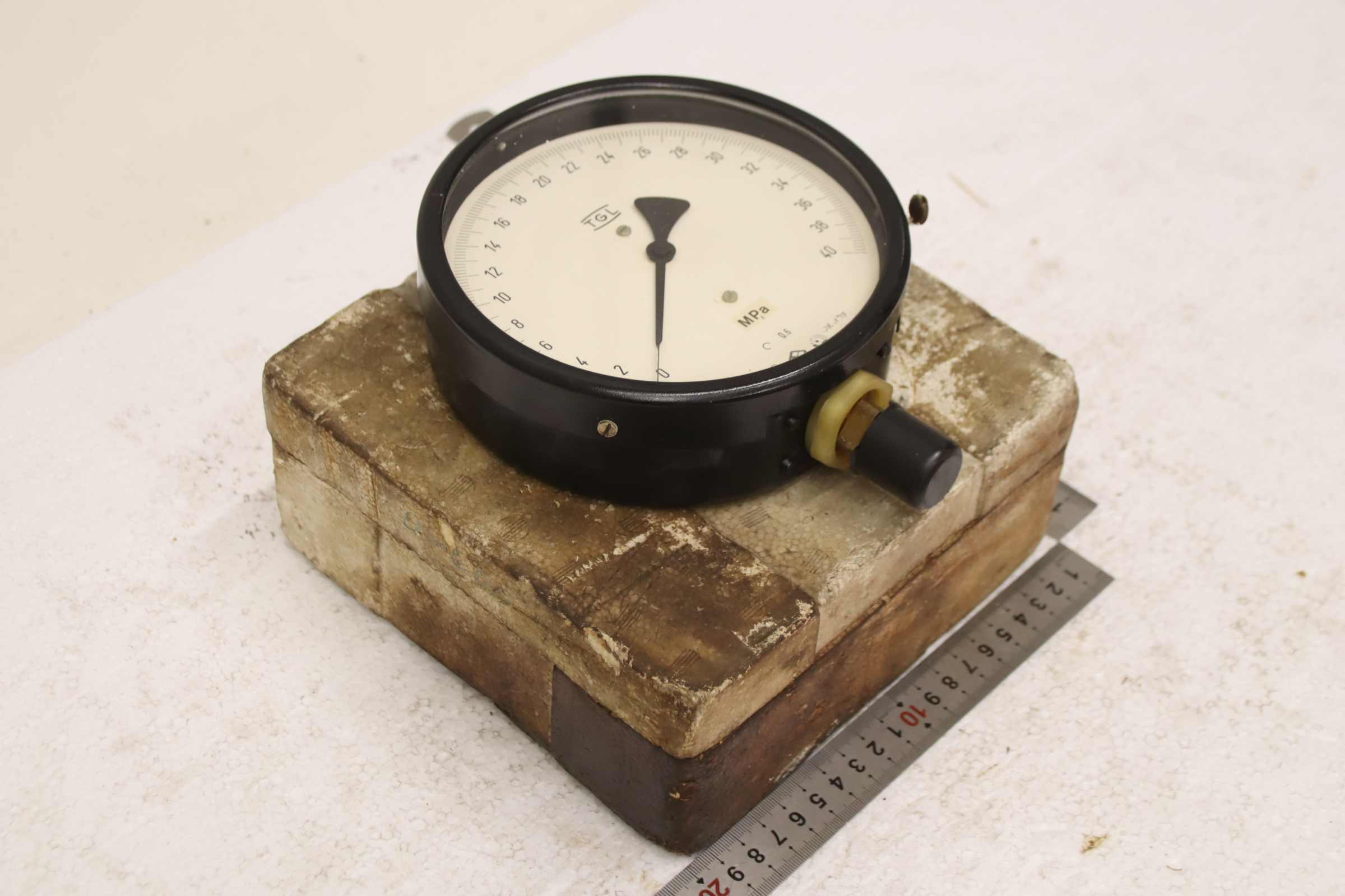 Manometer 0-400 bar / 0-40 MPa von TGL - Ø 160 mm 0-40 MPa – Bild 2