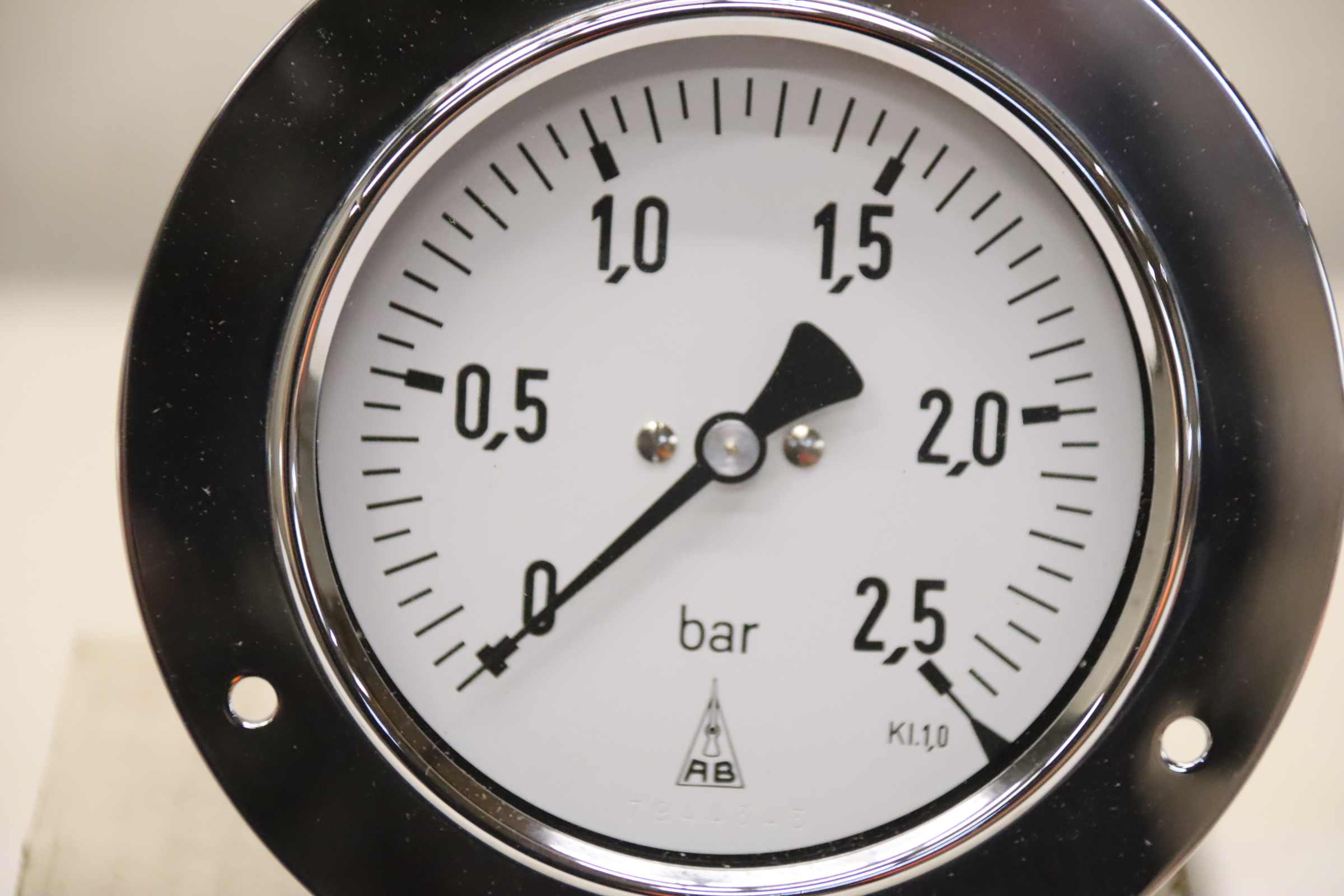Manometer 0-2,5 bar von Armaturenbau - R 100-1 rFr 0-2,5 bar G1/2 A – Bild 4