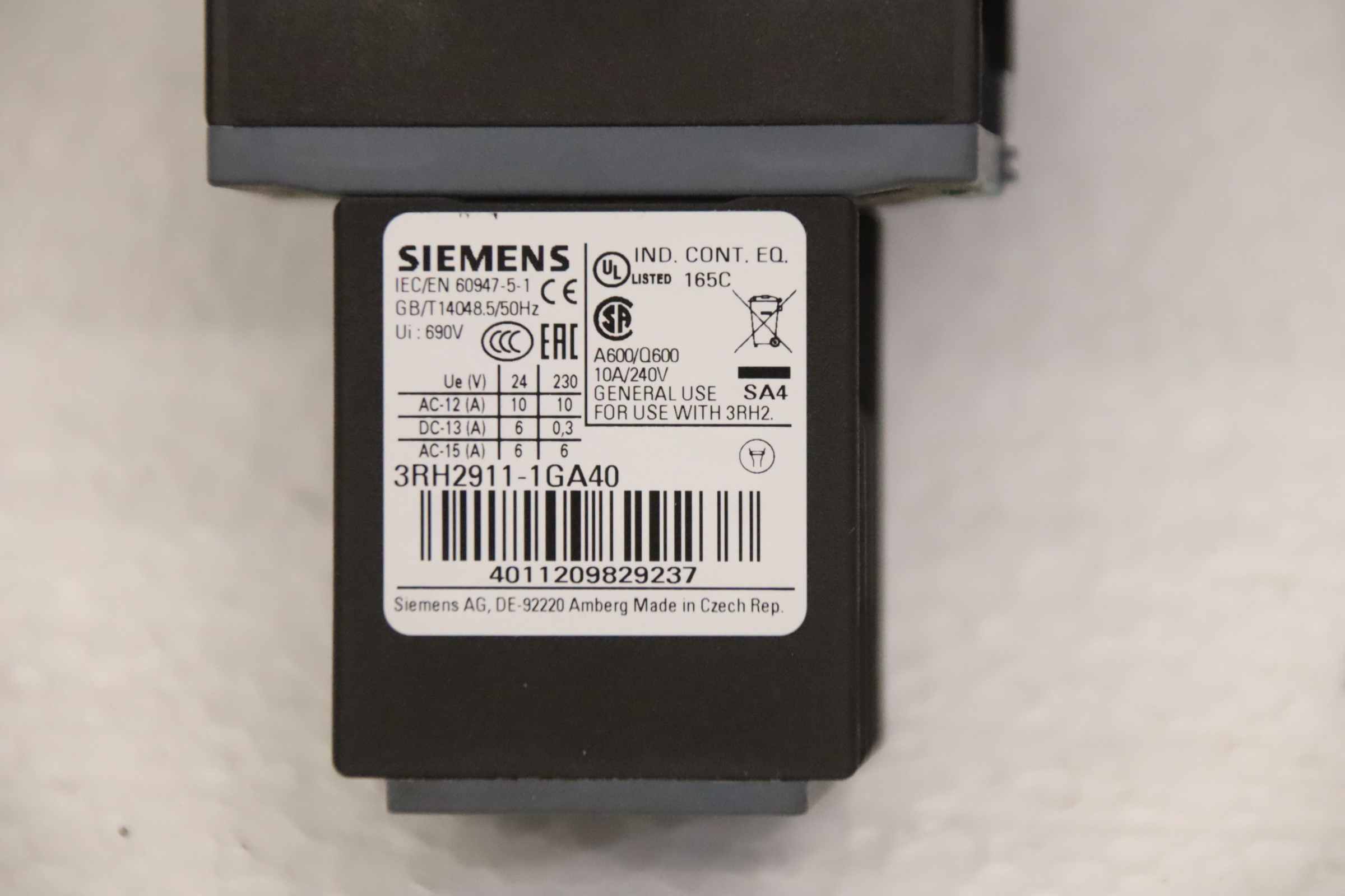 Hilfsschalterblock von Siemens - 3RT2026-1BB40 / 3RH2911-1GA40 – Bild 6