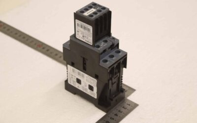 Alternative view of Hilfsschalterblock von Siemens - 3RT2027-1BB44 / 3RH2911-1HA11