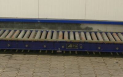 Alternative view of Rollenbahn angetrieben von IEM - Typ 700 x 5380 mm