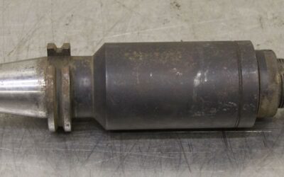 Alternative view of Spannzangenaufnahme SK40 von Kennametal** - 16x Spannzangen