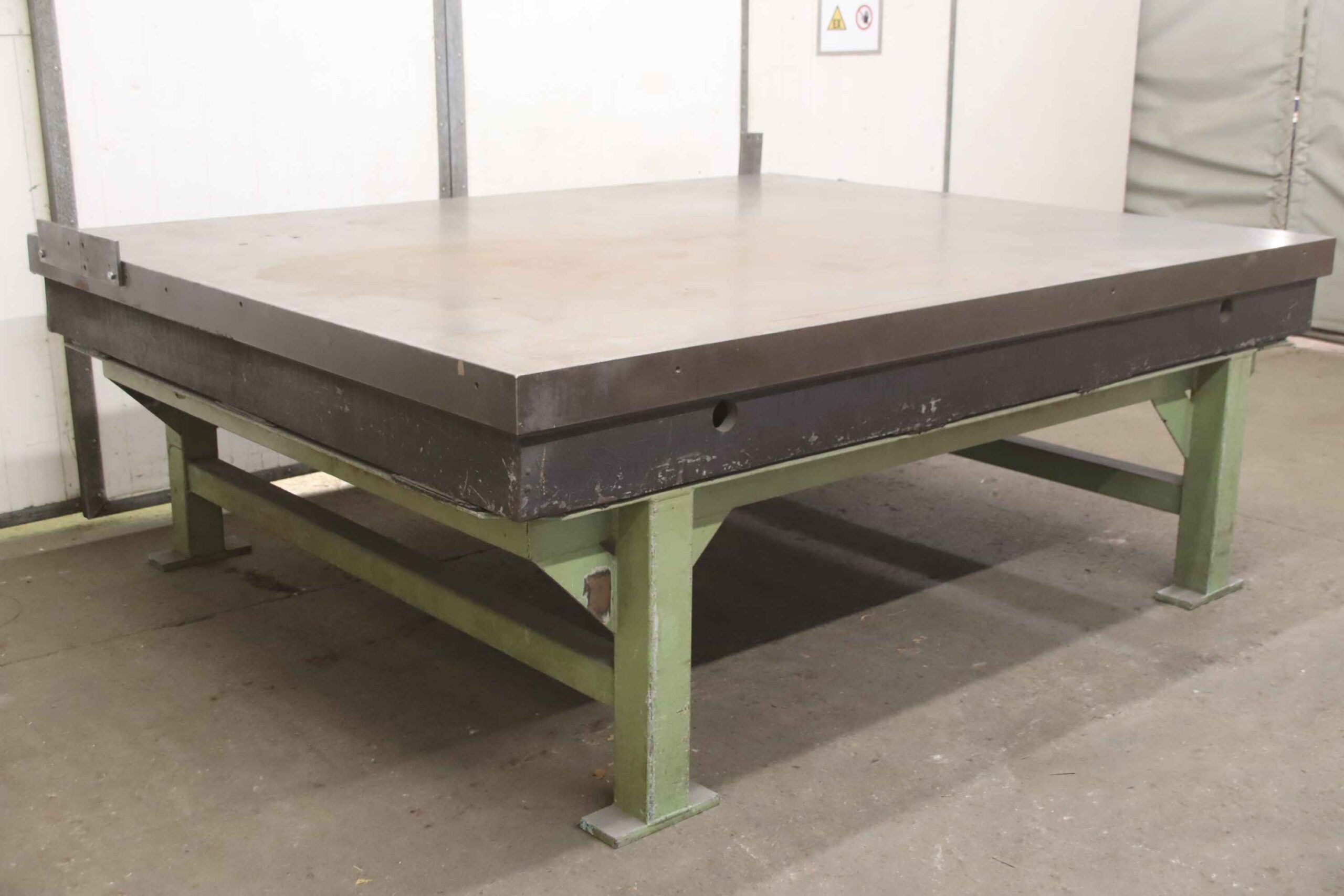 Aufspannplatte von unbekannt - 2500/2000/H875 mm – Bild 2