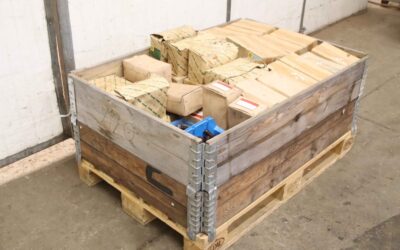 Alternative view of Sechskantschrauben M20  700 kg von Diverse - 8.8 div Größen schwarz/verzinkt