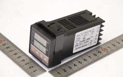 Temperaturregler von Oumefar - REX-C100FK02-V