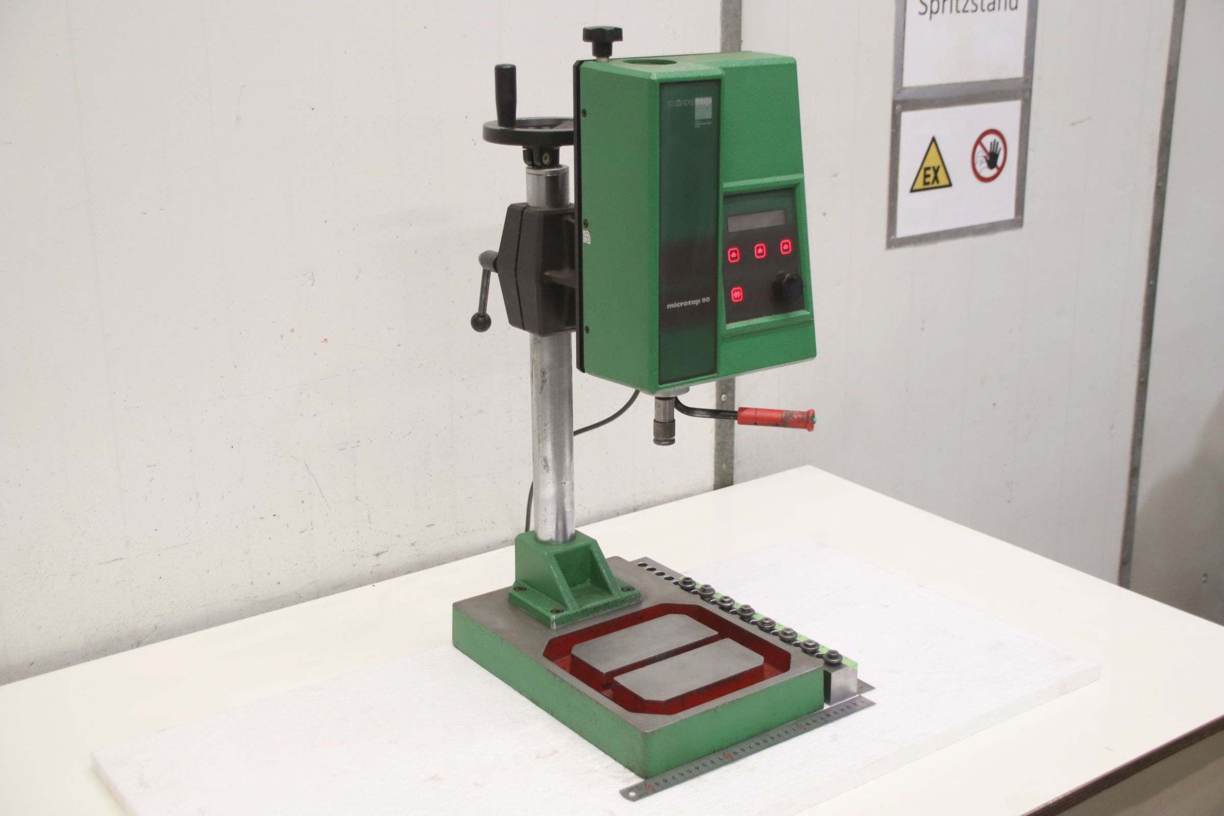 Gewindebohrmaschine M8 von microtap - 90-G1 – Bild 2