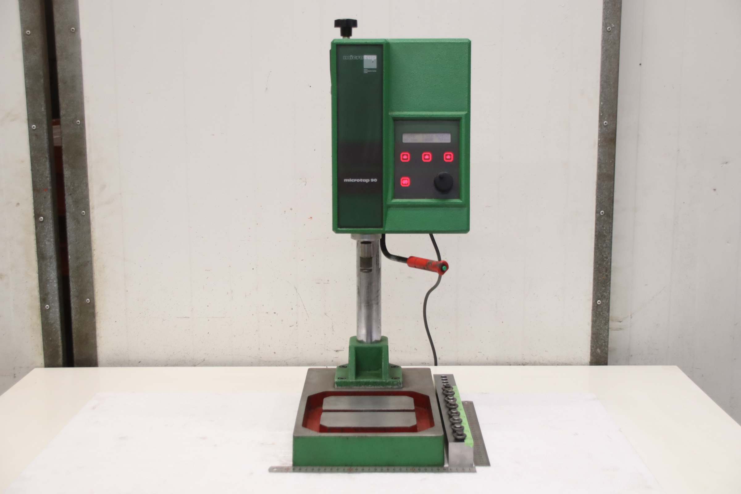 Gewindebohrmaschine M8 von microtap - 90-G1 – Bild 3