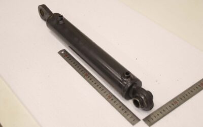 Hydraulikzylinder von unbekannt - Hub 250 mm