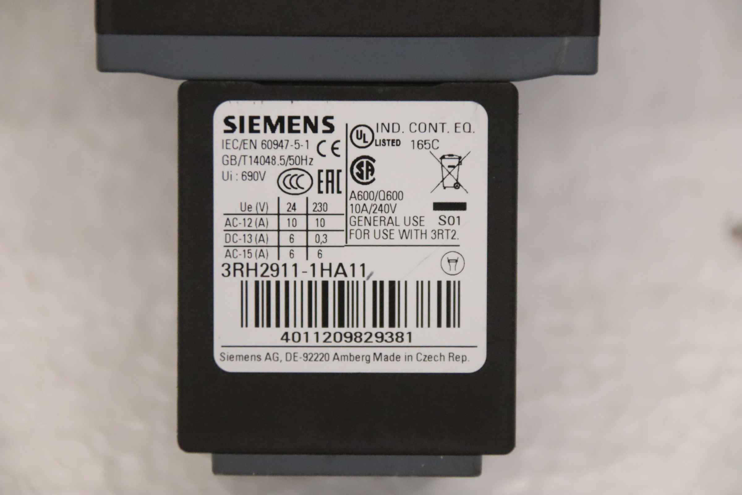 Hilfsschalterblock von Siemens - 3RT2027-1BB44 / 3RH2911-1HA11 – Bild 6