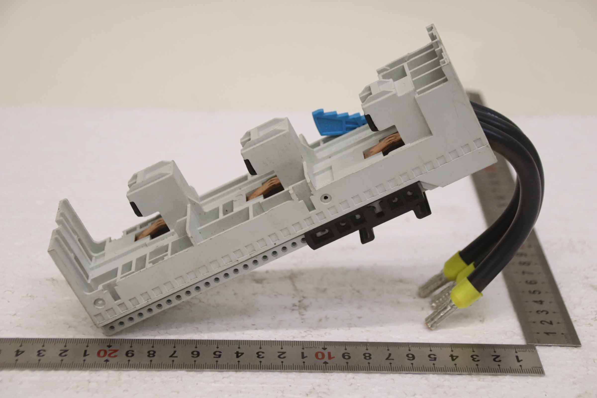 Sammelschienenadapter von wöhner - EEC6080-L 32 466 – Bild 5