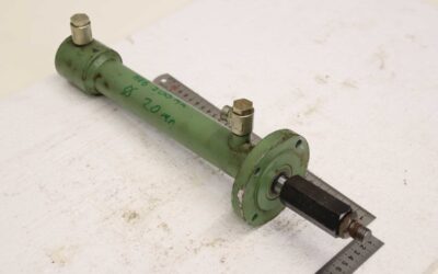 Hydraulikzylinder von unbekannt - Hub 200 mm