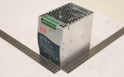 Hutschienen-Netzteil von Mean Well - SDR-480-48