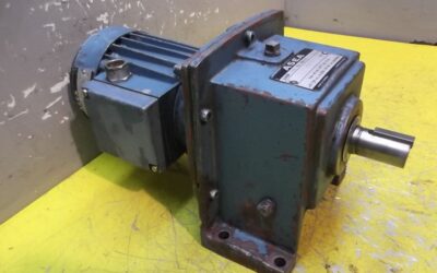 Alternative view of Getriebemotor 0,18 kW 68 U/min von Asea - MT63B4