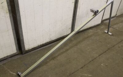 Anschlag für Kappsäge von Schüco - mit Maßeinheit 2000 mm