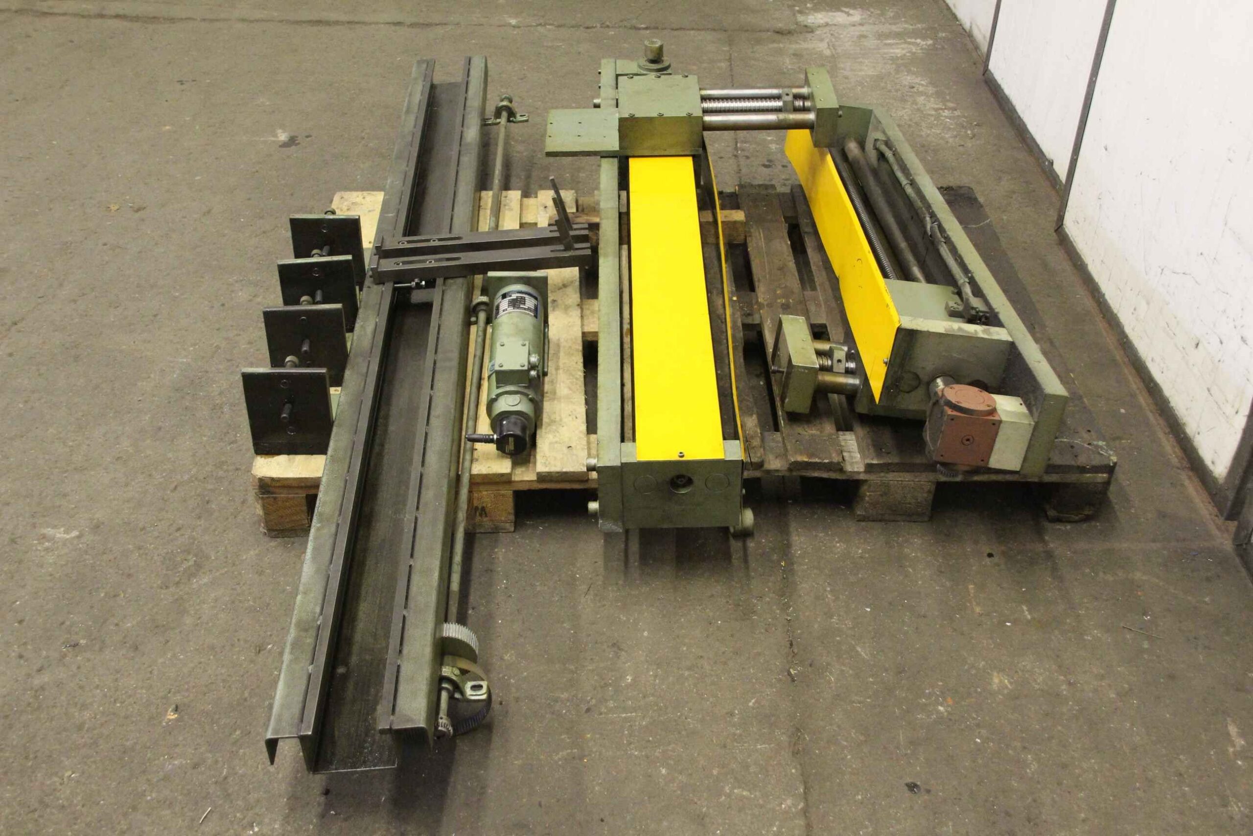 Anschlag für Abkantpresse von Dorstener BBM - APE80-3050 – Bild 4