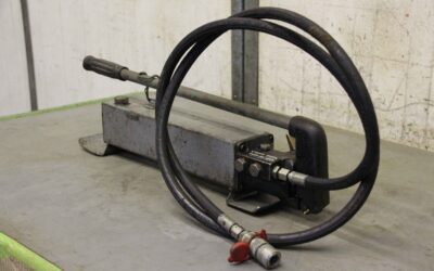 Handhydraulikpumpe 800 bar von Bahco - P1008 zweistufig