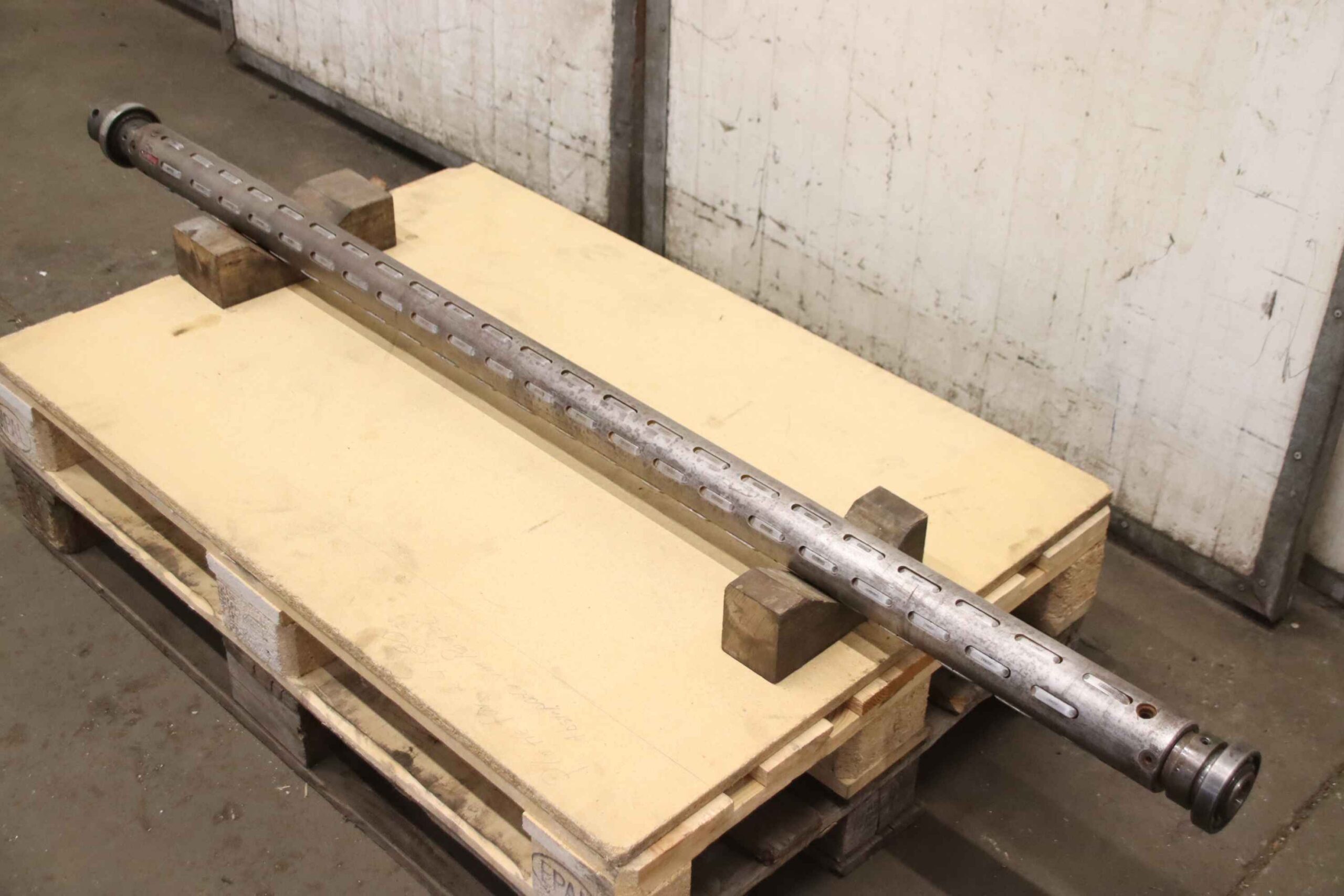 Rollenträger für Verpackungsmaschine von unbekannt - Ø 75 x 1700 mm