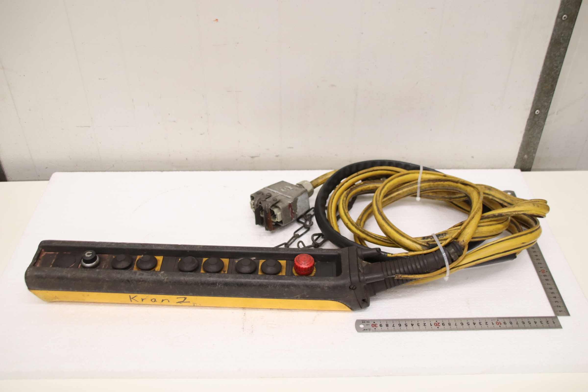 Kranfernbedienung von Demag - DST 6 Stecker 16- polig – Bild 3