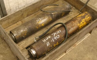 Hydraulikzylinder von Herrenknecht - Hub 700 mm Kolben Ø 150 mm