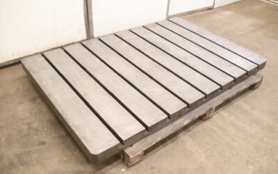 Alternative view of Aufspannplatte mit T Nut von Guss - 1295/2000/H90 mm