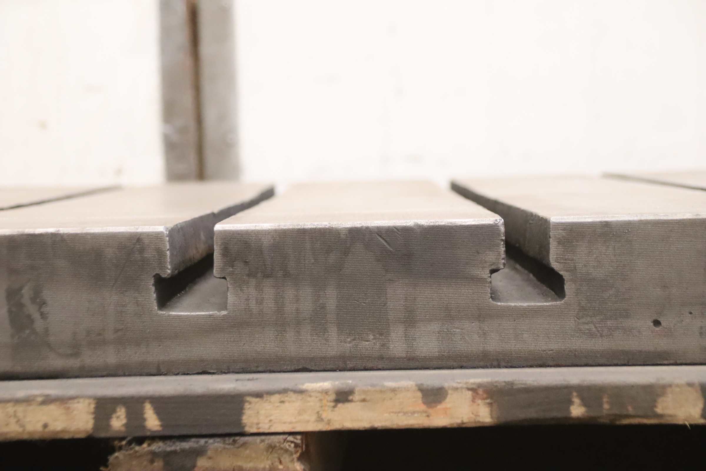 Aufspannplatte mit T Nut von Guss - 1295/2000/H90 mm – Bild 4