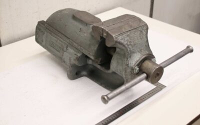 Alternative view of Bankschraubstock 150 mm von LEINEN - Spannweite 315 mm