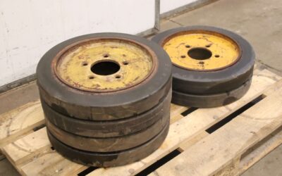 Alternative view of Vollgummi Reifen mit Felge 3 Stück von Renger - 85x370x500