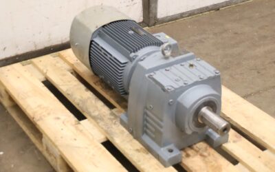 Alternative view of Getriebemotor 5,5 kW 30,5 U/min von LAI-JI - LR87/D132S4/47.58/M1/270