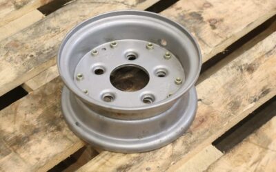 Alternative view of Felge von Mefro - 3.00D-8ET-10 603613  5-Loch