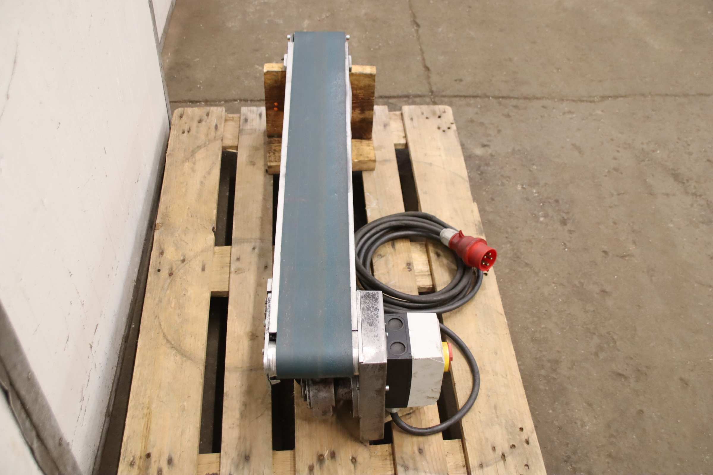 Förderband 6 m/min von unbekannt - 1020 x 130 mm – Bild 6